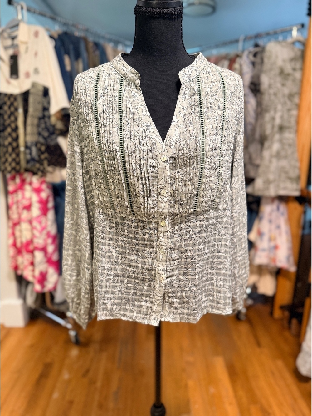 NATION LTD Vella Pintucked Top Garden Floral Sage NWT Small